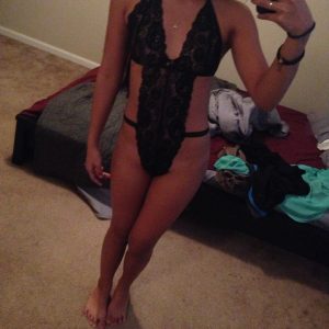 Inès - rencontre-Beurette-Lyon