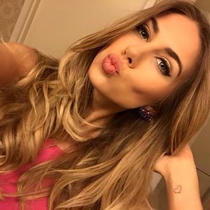 Clémence - rencontre-Teen-Dijon