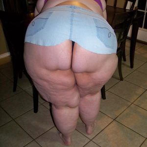 60 ans, grande amoureuse des bonbons ! Liliane - rencontre-MILF-Vénissieux